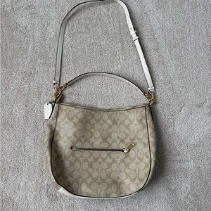 Coach Signature Canvas Elle Hobo bag